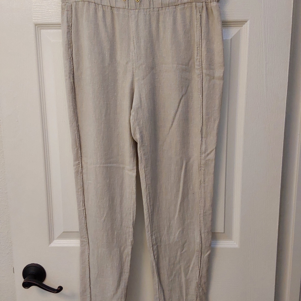 Ellen Tracy Light Khaki Chinos